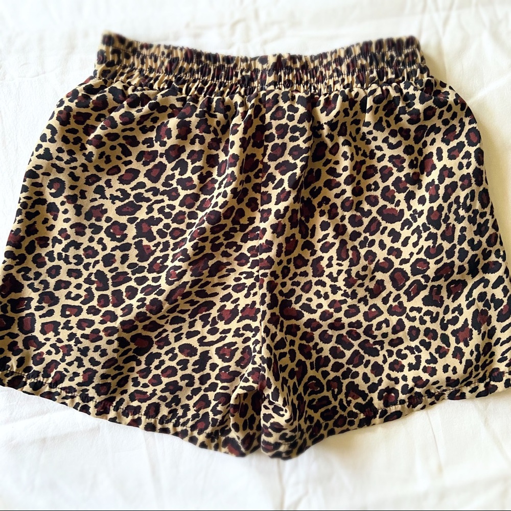 Girls Cheetah Print Pull On Shorts Size L(10/12) - Picture 5 of 10